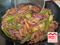M101001自制家常炒菜油.jpg